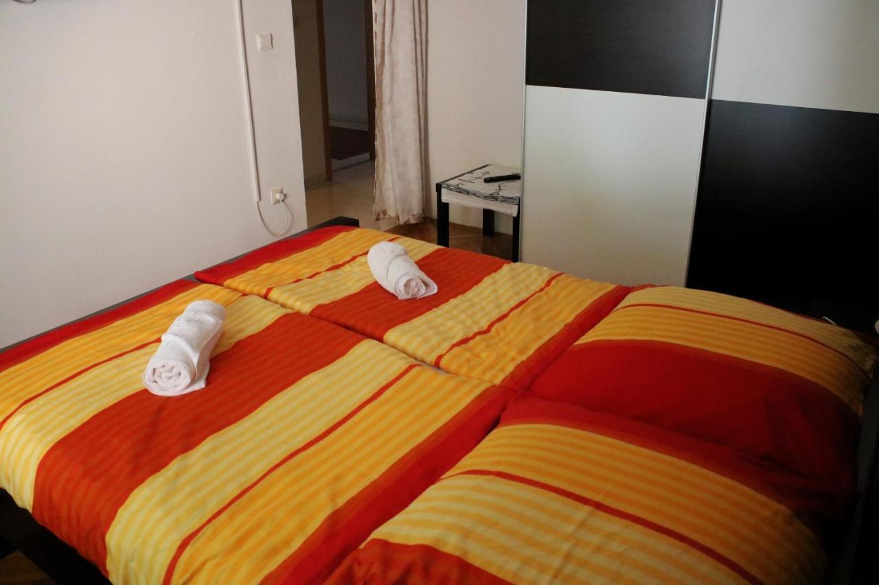 Apartments & Rooms Neno トゥリバニ・クルシサ エクステリア 写真