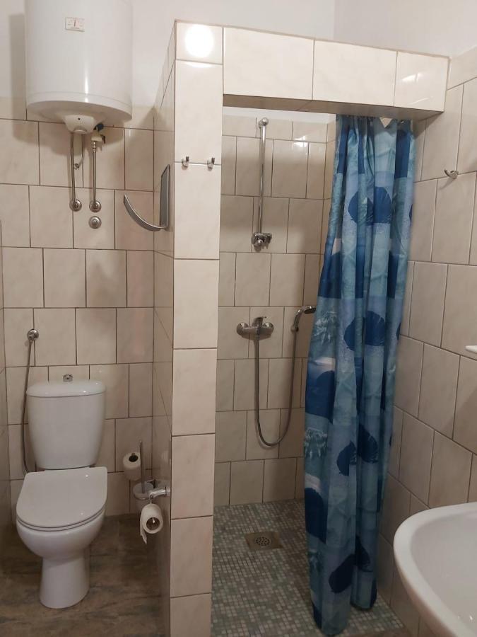 Apartments & Rooms Neno トゥリバニ・クルシサ エクステリア 写真
