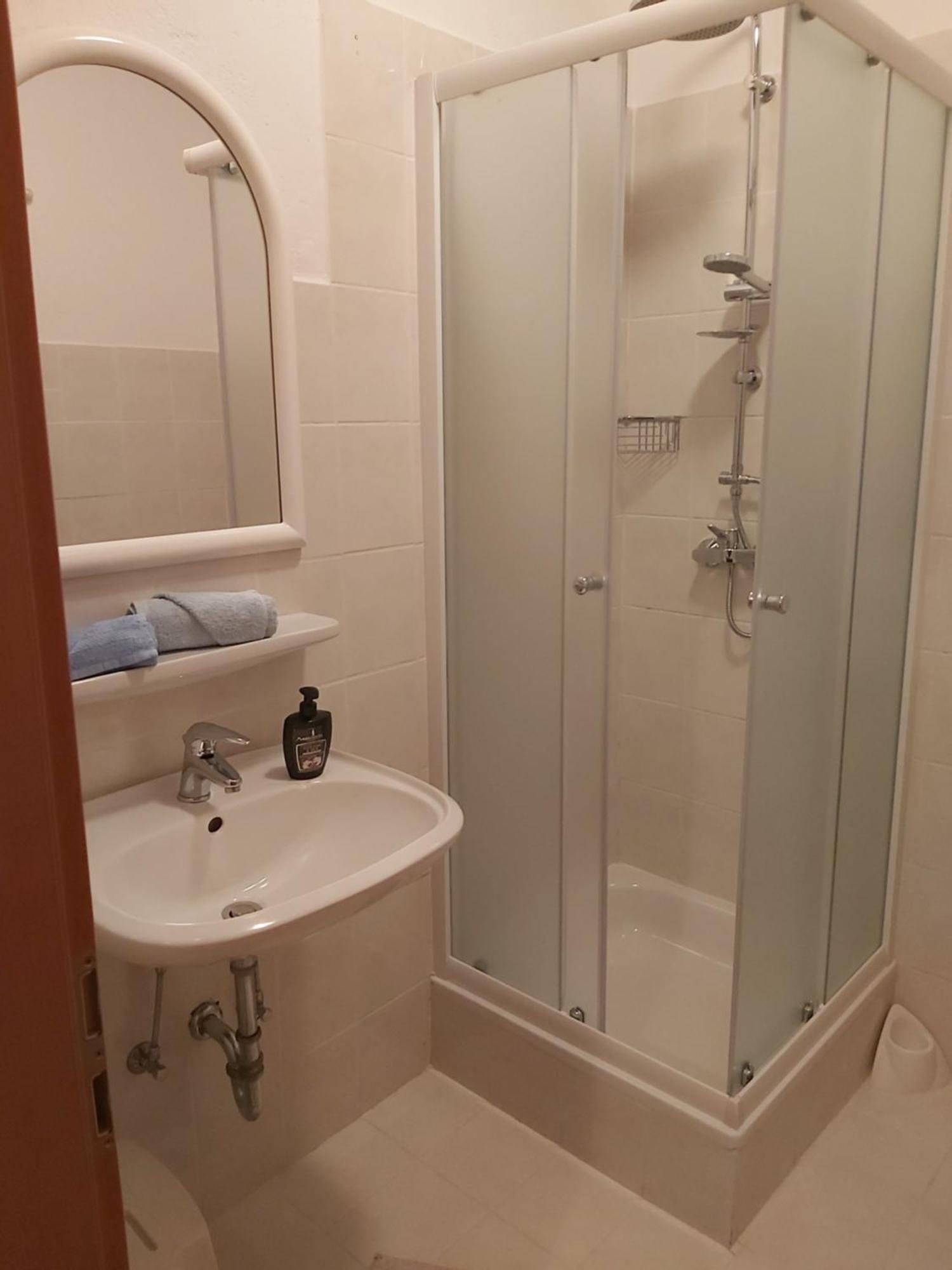 Apartments & Rooms Neno トゥリバニ・クルシサ 部屋 写真